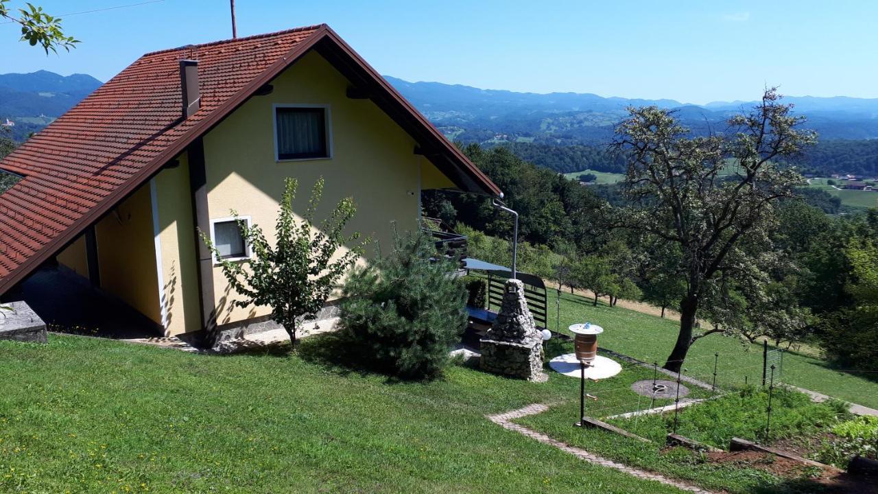 Getaway "At The Three Lights" Sevnica Exterior foto